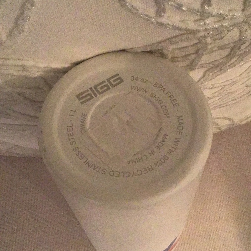 AVIATOR NATION White Water Bottle with Logo. NEW - Picture 5 of 6